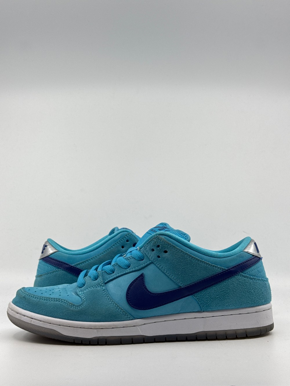 *USED* NIKE SB DUNK LOW - BLUE FURY
