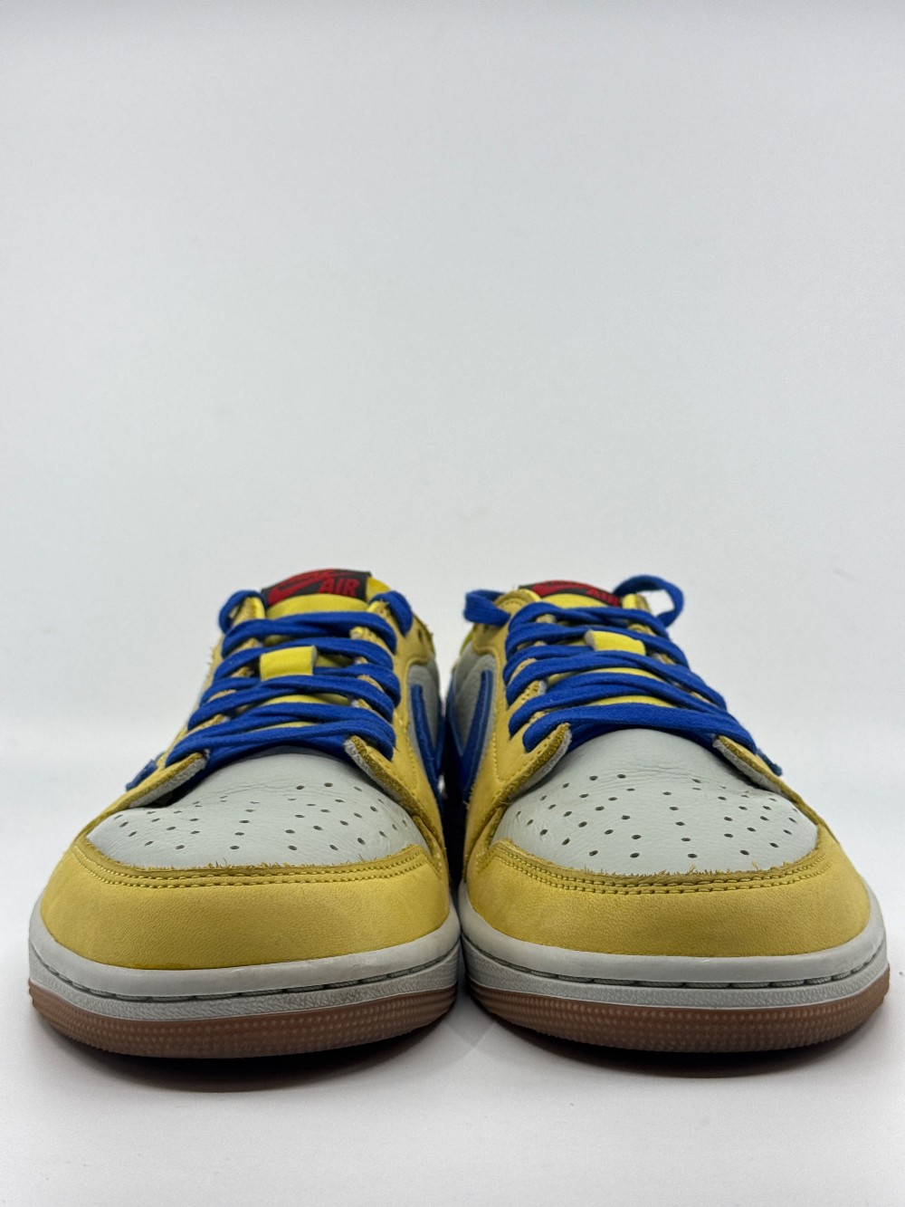 *USED* AJ 1 LOW (W)  X TRAVIS SCOTT - CANARY