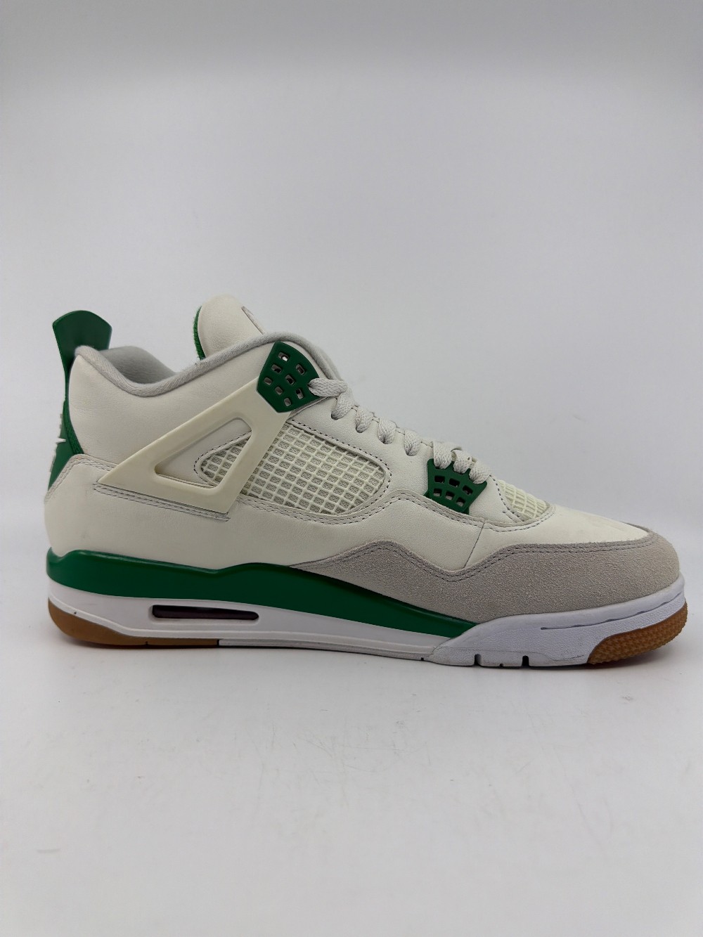 *USED/NO BOX* AJ 4 X SB - PINE GREEN