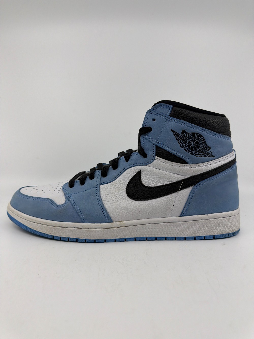 *USED/NO BOX* AJ 1 - UNIVERSITY BLUE