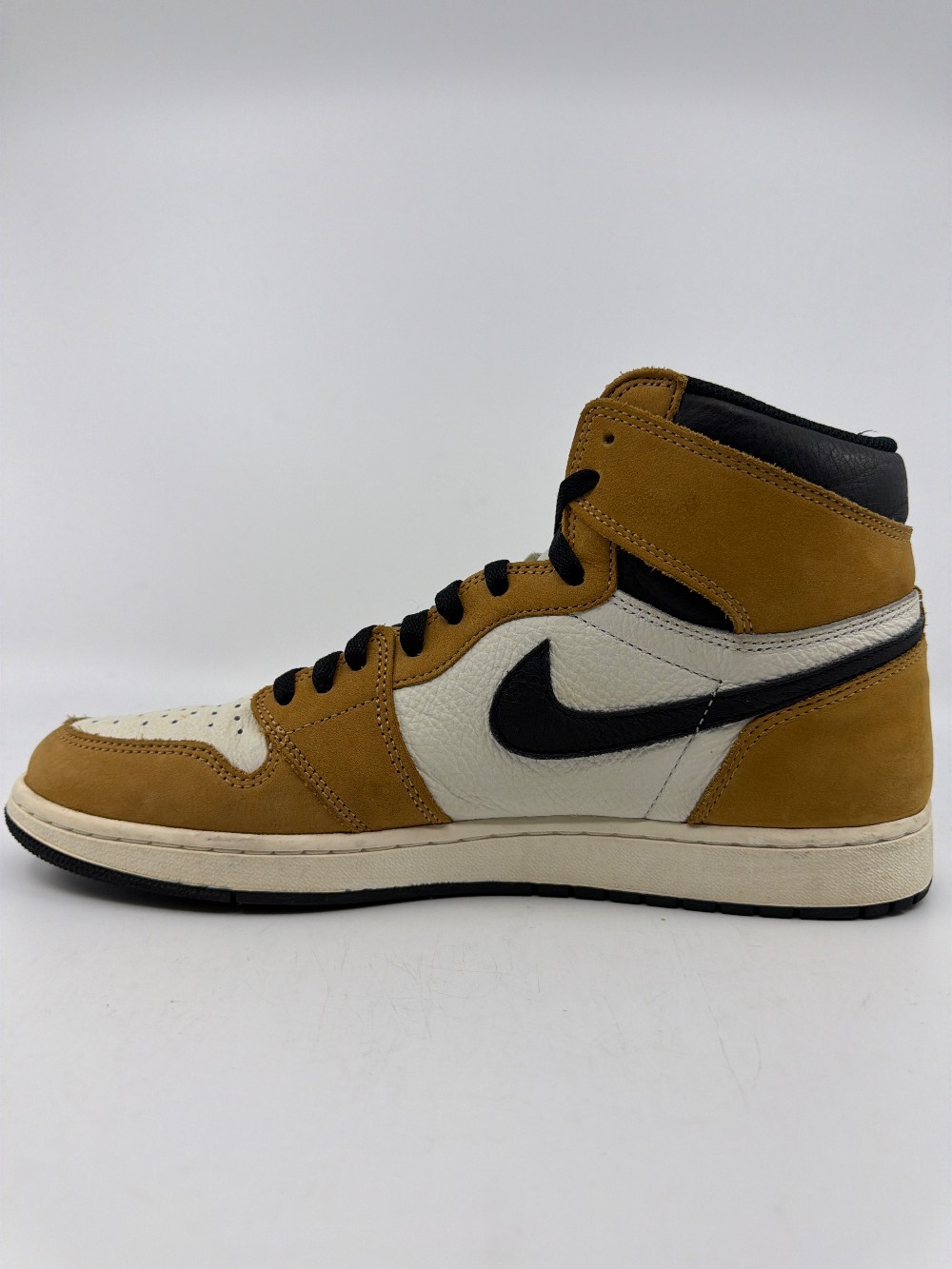 *USED/NO BOX* AJ 1 - ROOKIE OF THE YEAR