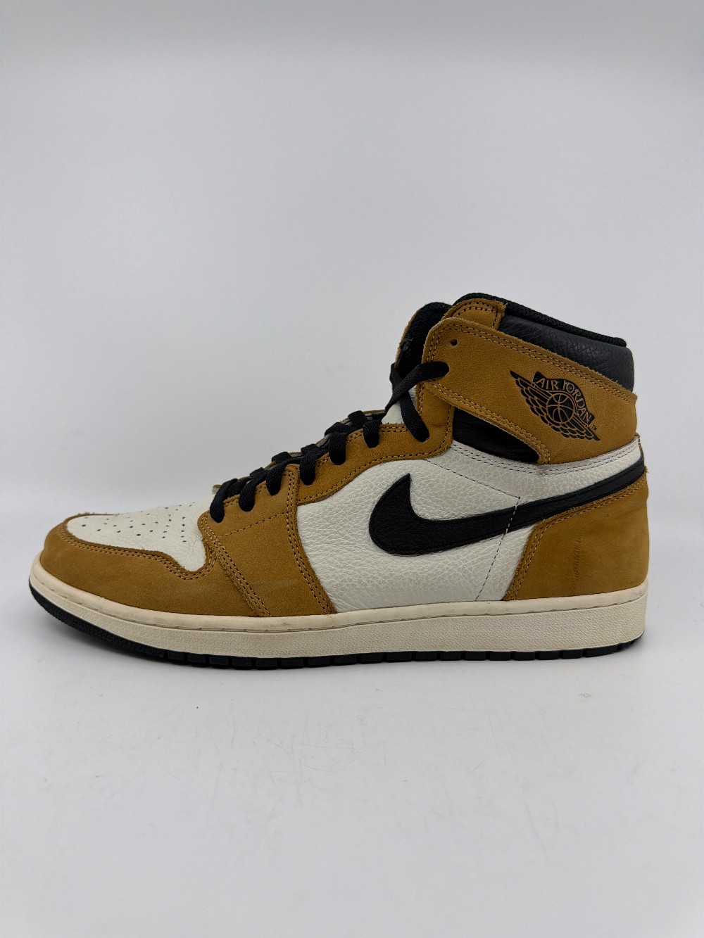 *USED/NO BOX* AJ 1 - ROOKIE OF THE YEAR