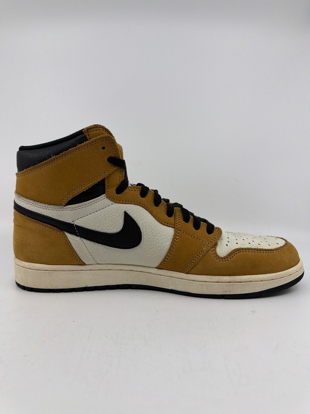 *USED/NO BOX* AJ 1 - ROOKIE OF THE YEAR