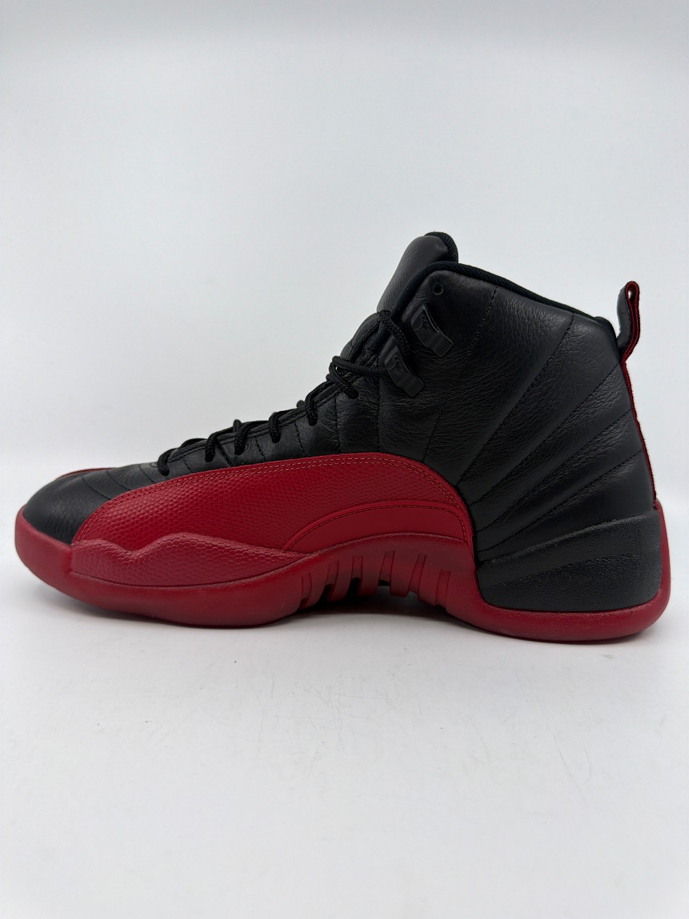 *USED/NO BOX* AJ 12 - FLU GAME (2025)