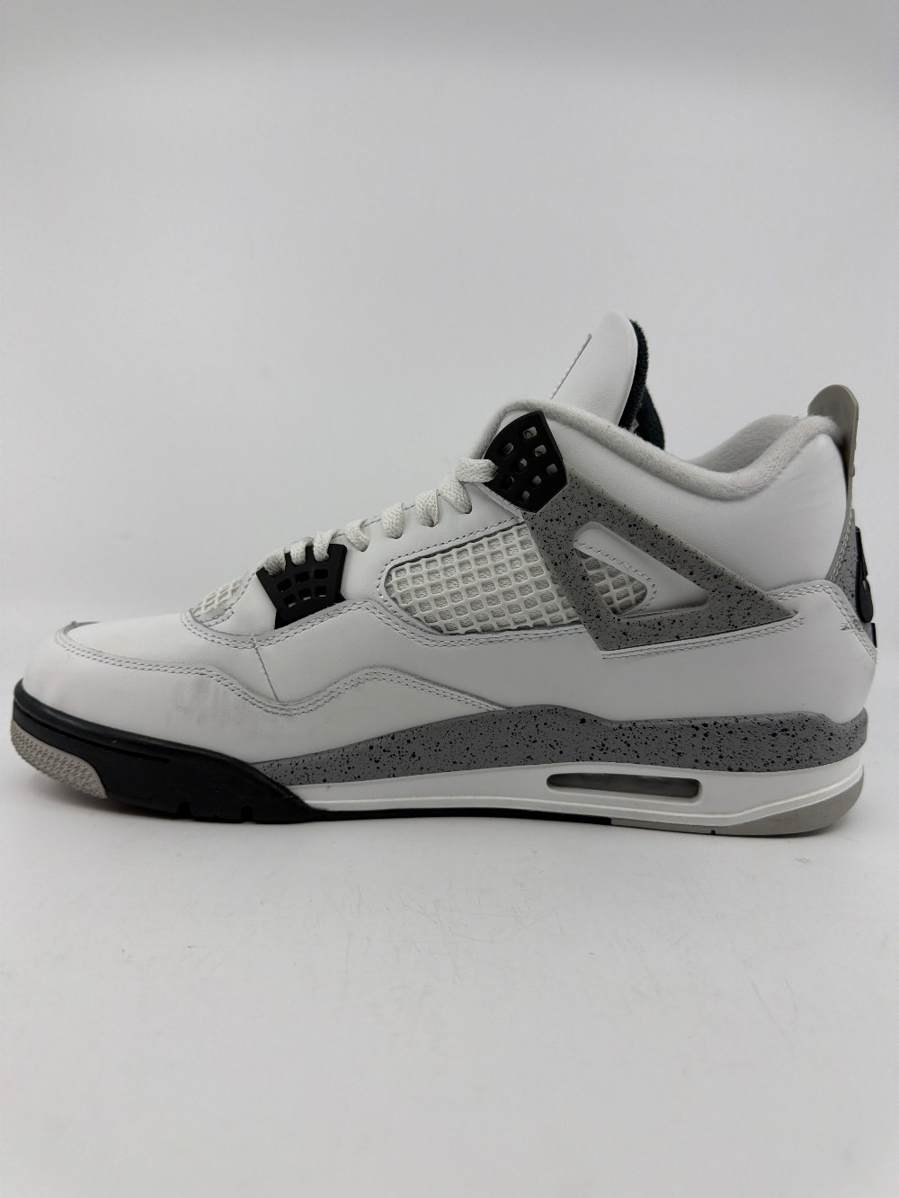 *USED/NO BOX* AJ 4 - WHITE CEMENT (2025)