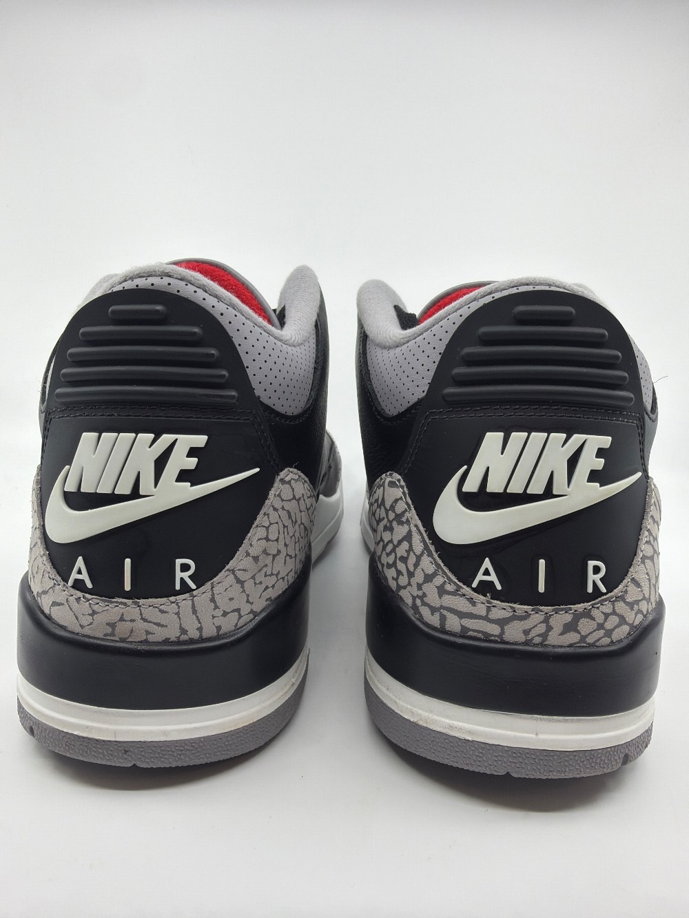 *USED/NO BOX* AJ 3 - BLACK CEMENT (2024)