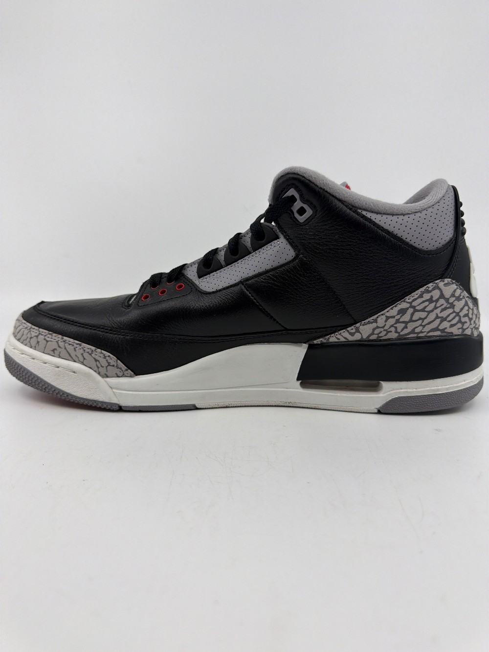 *USED/NO BOX* AJ 3 - BLACK CEMENT (2024)