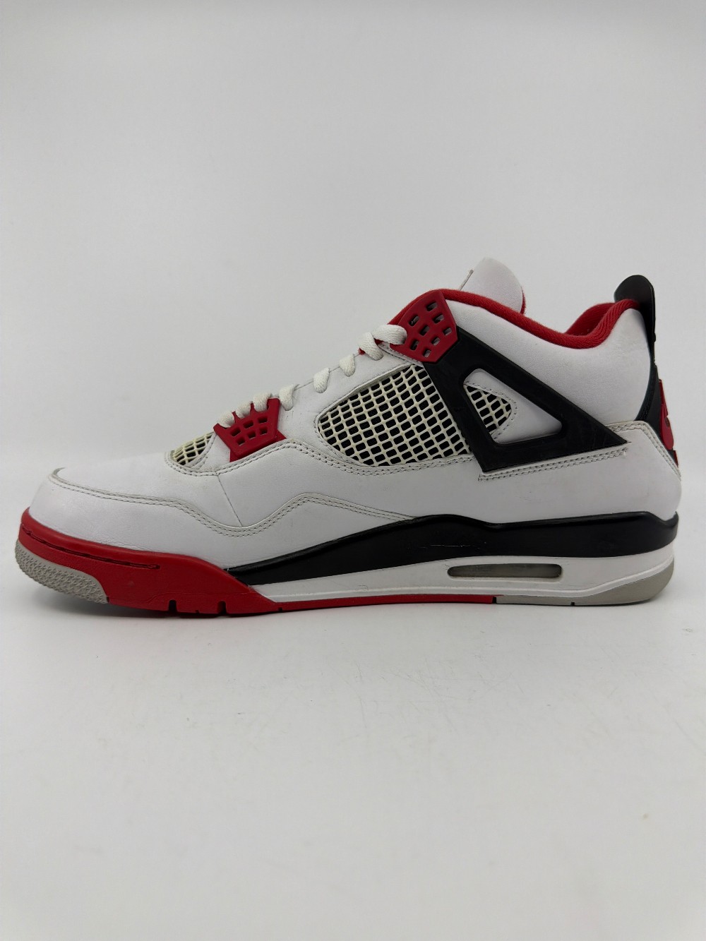 *USED/NO BOX* AJ 4 - FIRE RED (2020)