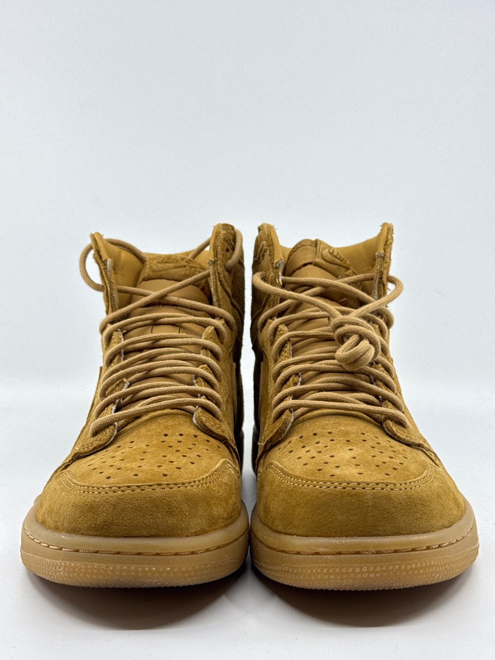 *USED/NO BOX* AJ 1 - WHEAT (2017)