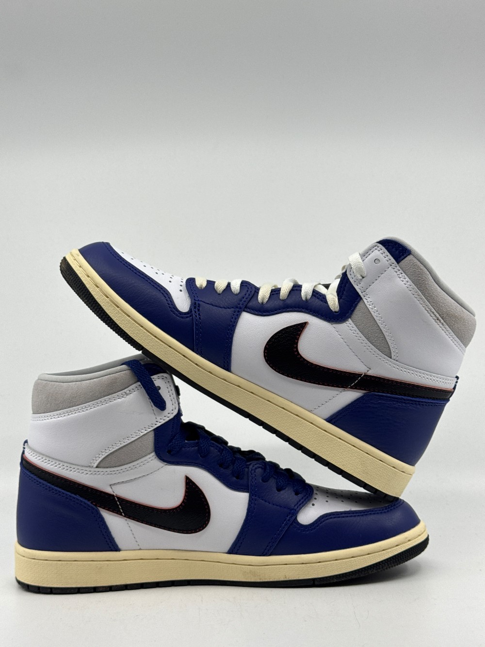 *USED* AJ 1 - RARE AIR
