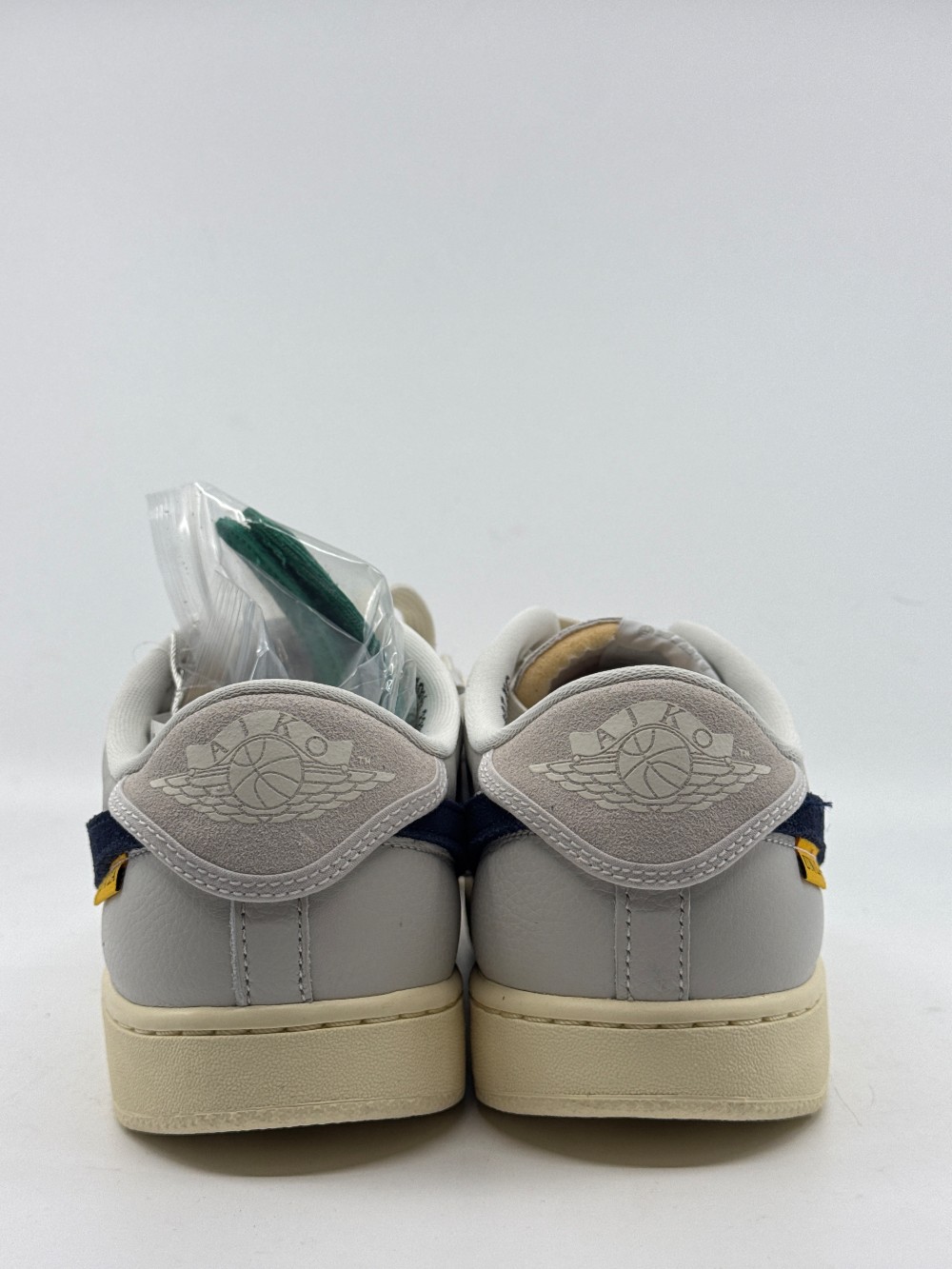 AJKO LOW X UNION LA - SAIL LEATHER