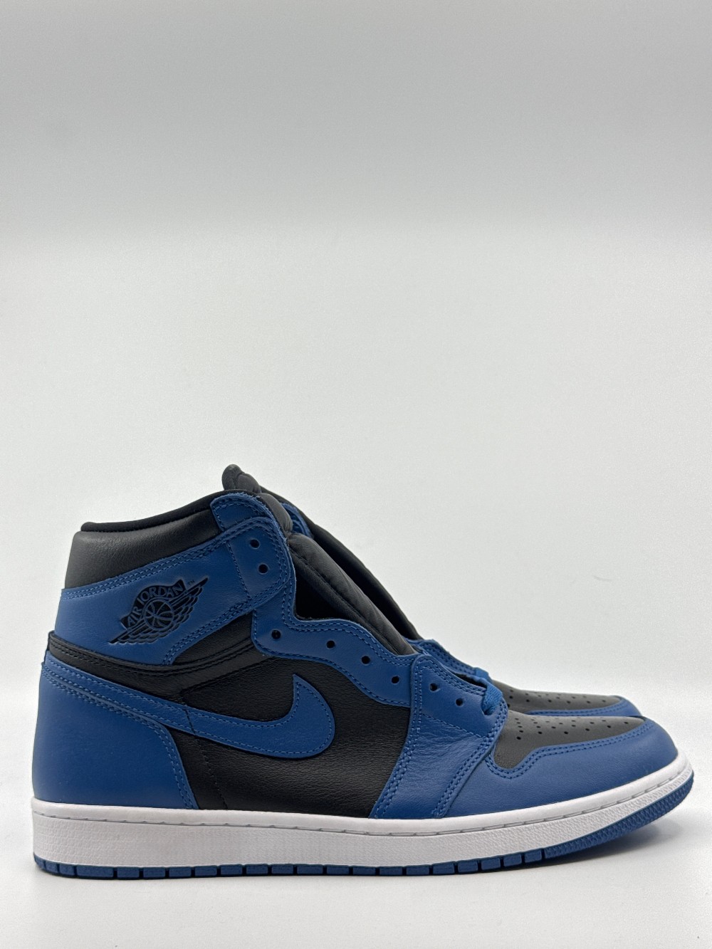 AJ 1 - DARK MARINA BLUE