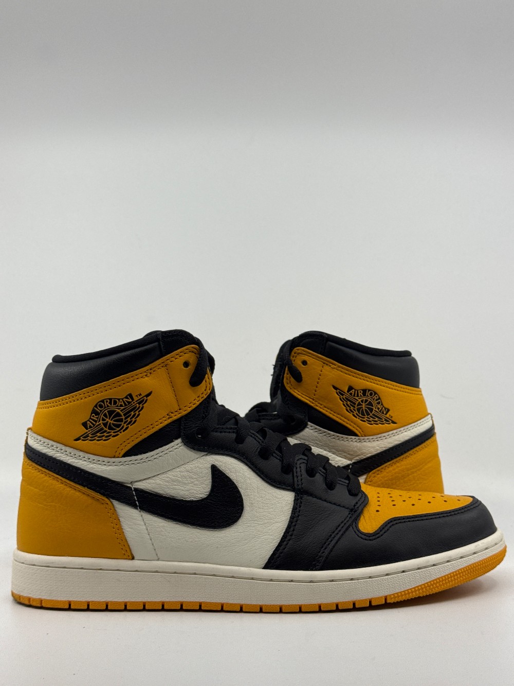 *USED* AJ 1 - TAXI