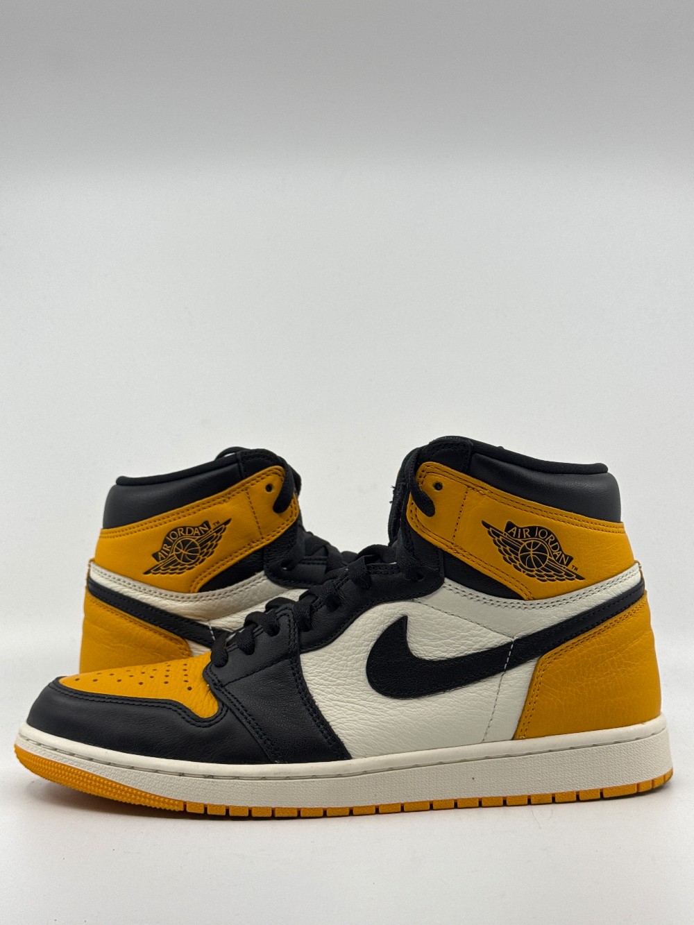 *USED* AJ 1 - TAXI