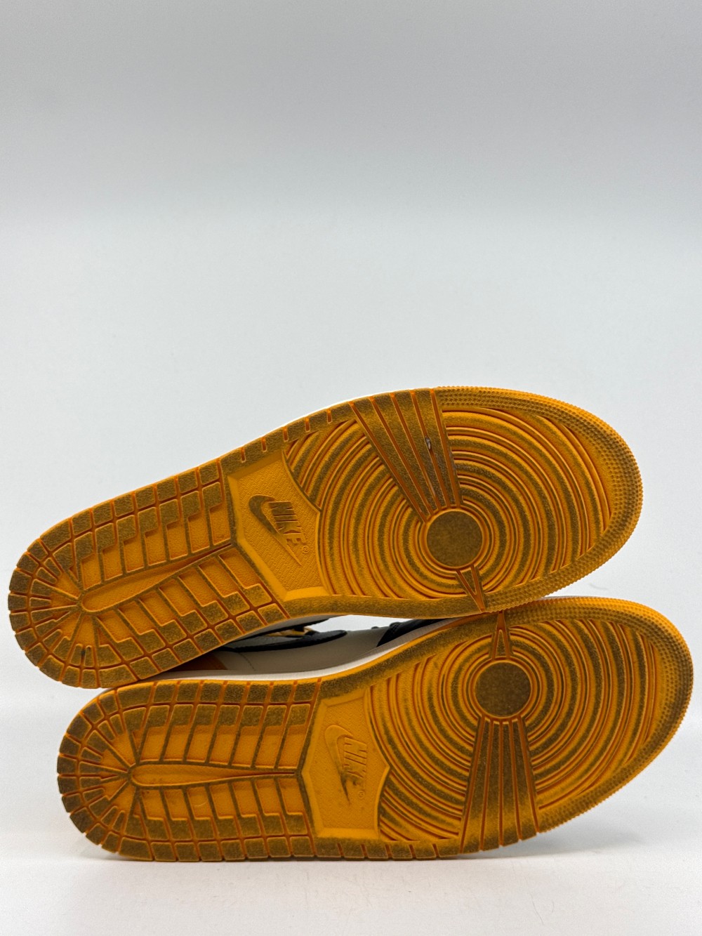 *USED* AJ 1 - TAXI