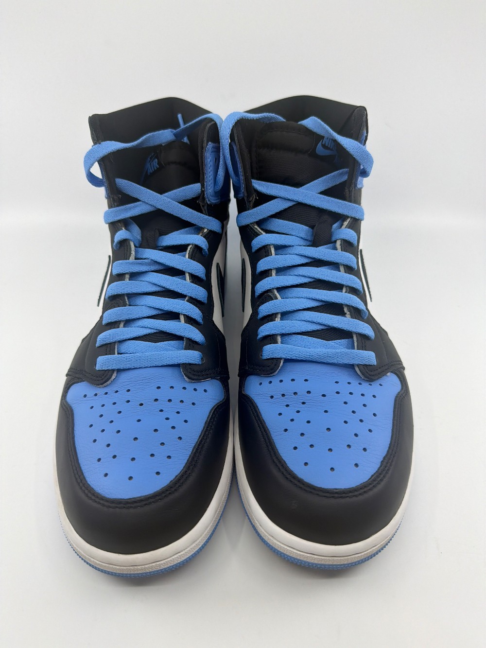 *USED* AJ 1 - UNC TOE