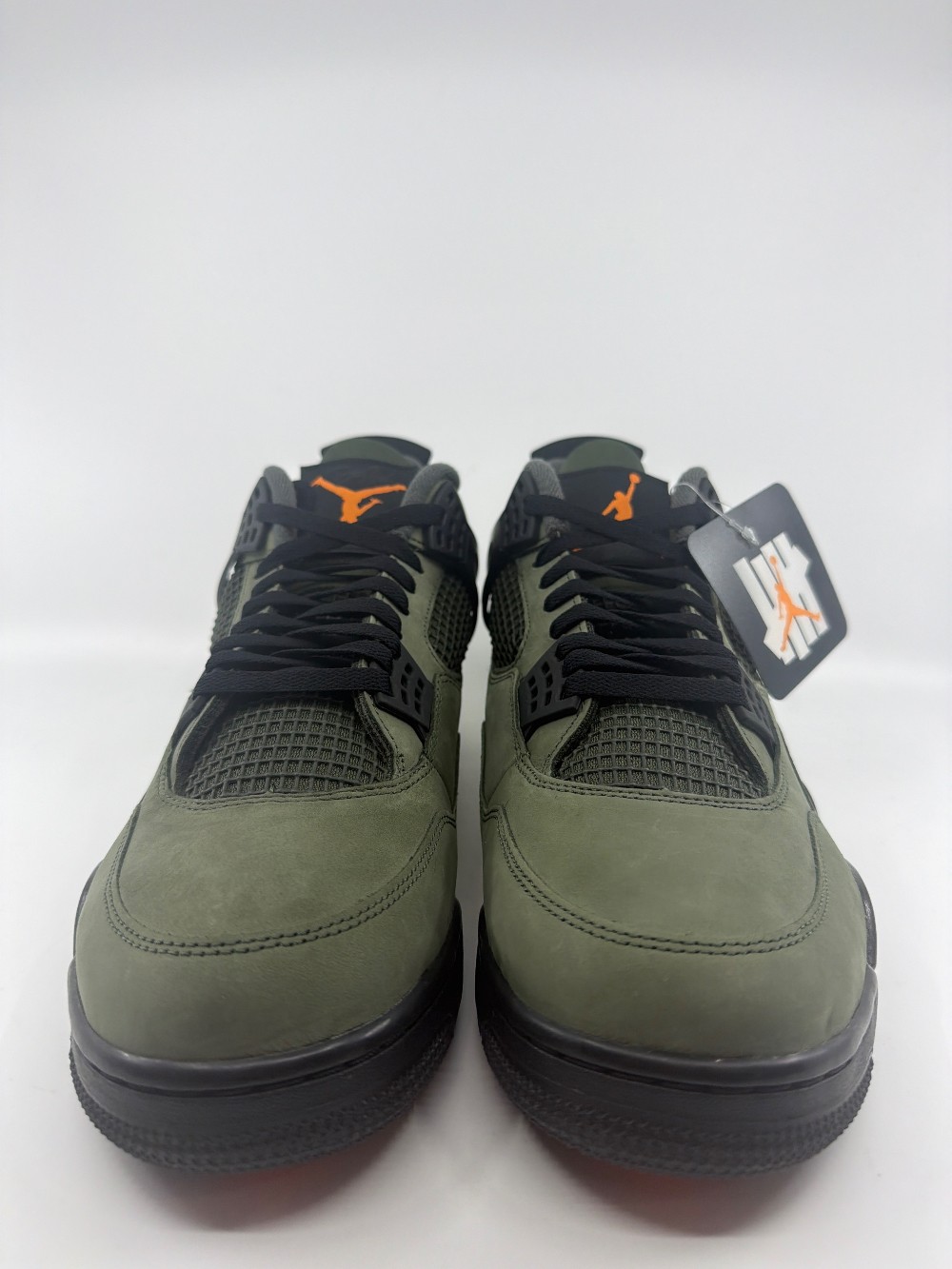 AJ 4 - UNDEFEATED (2025)