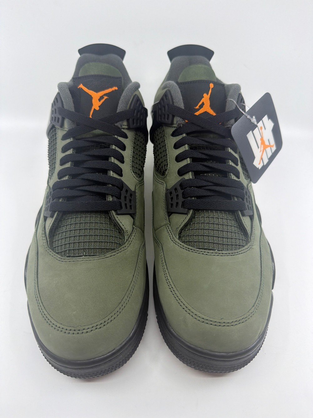 AJ 4 - UNDEFEATED (2025)