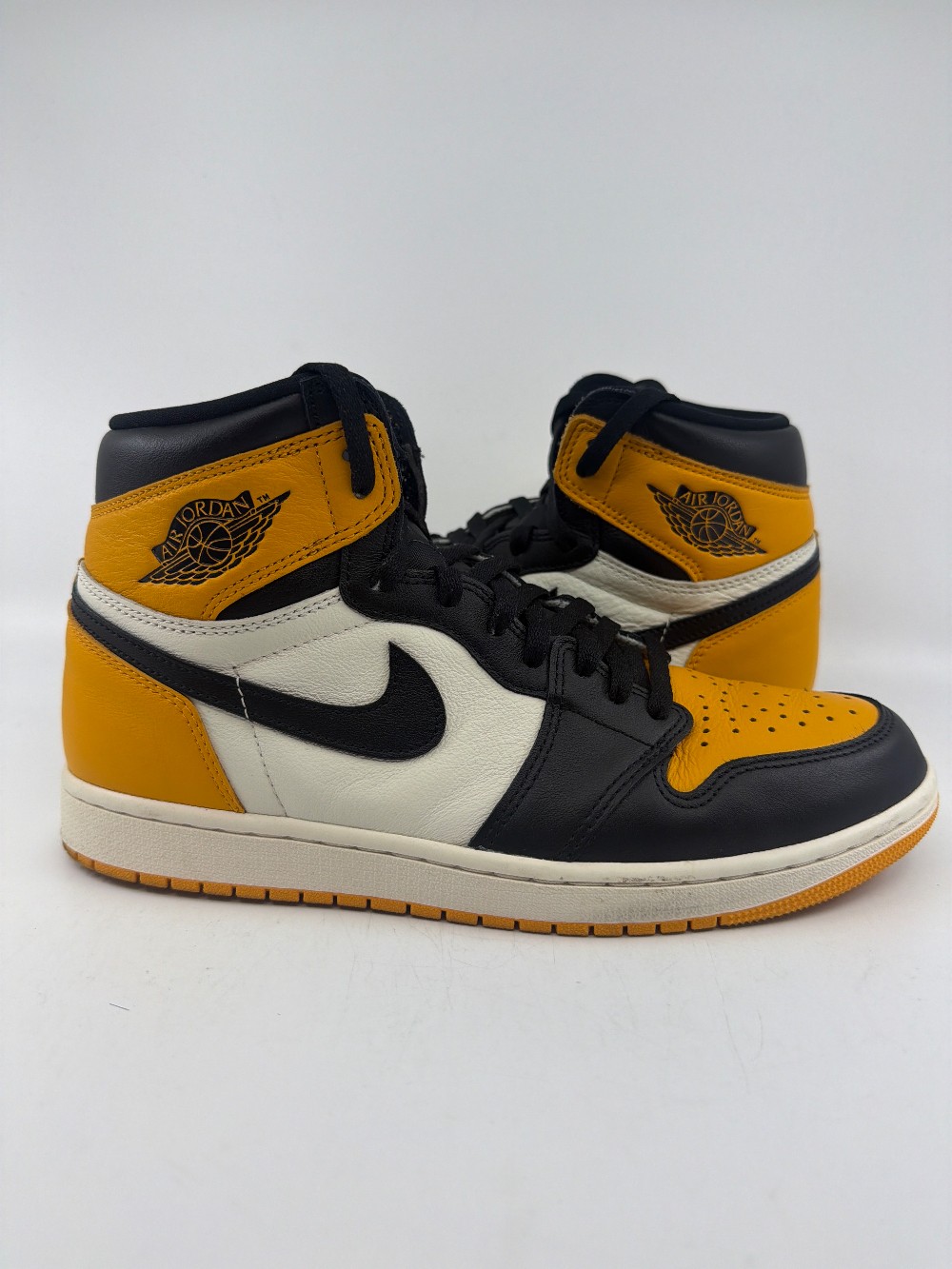 *USED* AJ 1 - TAXI