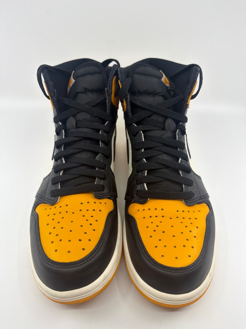 *USED* AJ 1 - TAXI