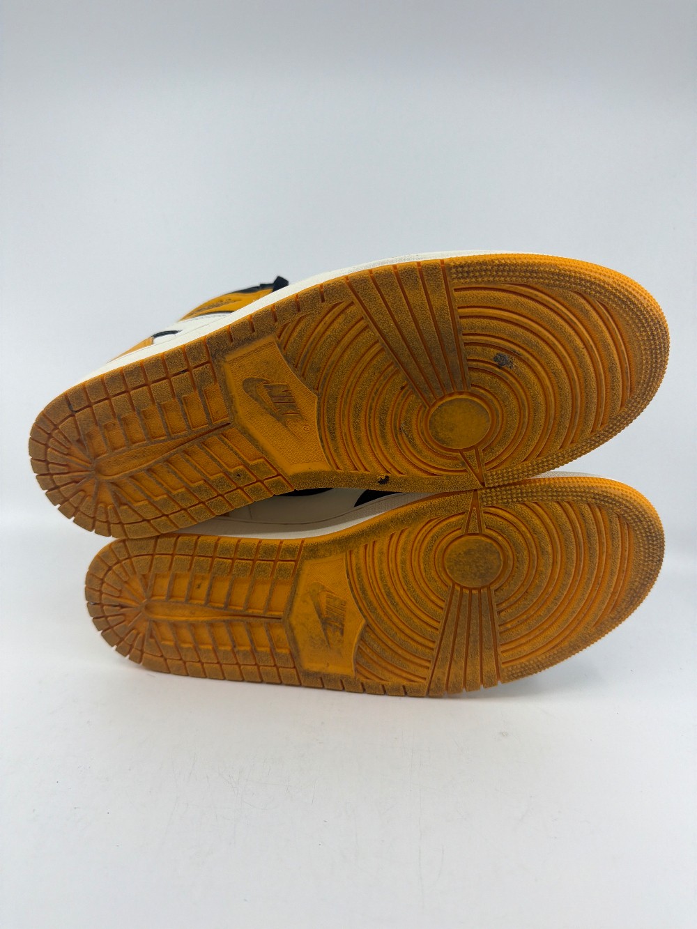 *USED* AJ 1 - TAXI