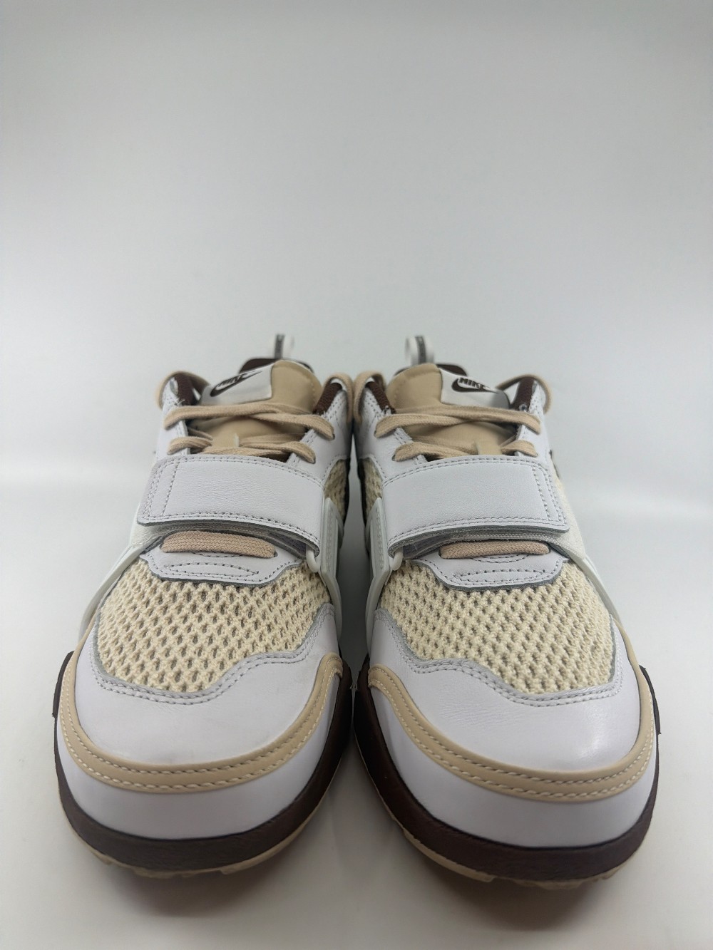 *USED* NIKE X TRAVIS SCOTT ZOOM FIELD JAXX - LIGHT CHOCOLATE