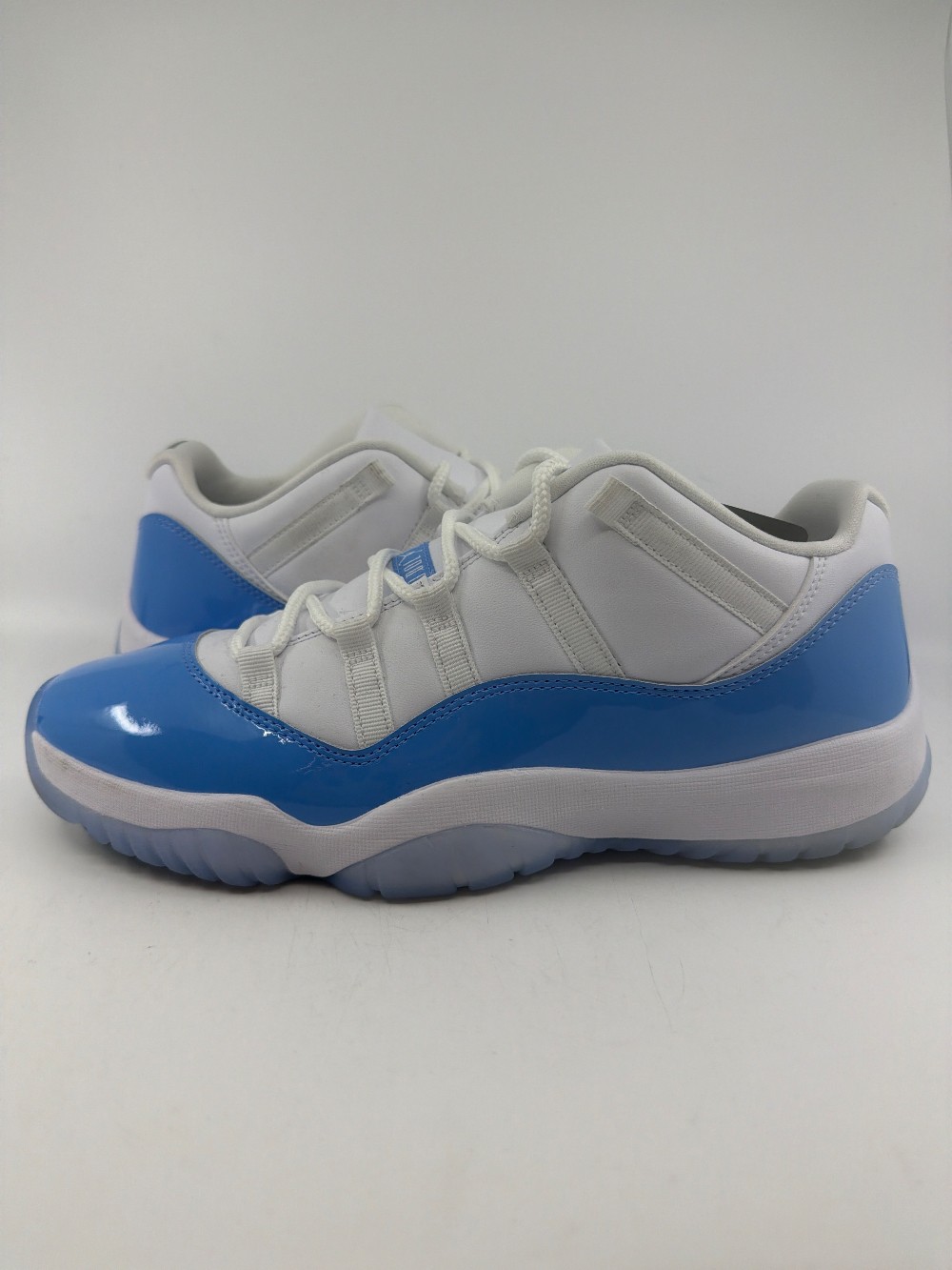 *USED/REP BOX* AJ 11 LOW - UNC (2026)