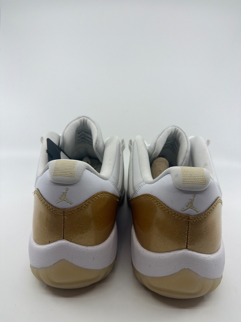 *USED* AJ 11 LOW (W) - MOTHERS DAY