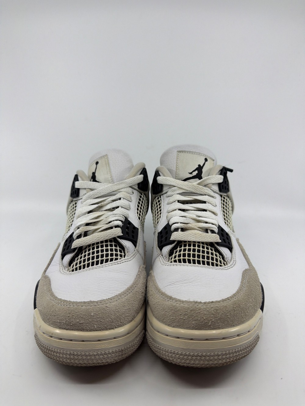 *USED/NO BOX* AJ 4 - MILITARY BLACK