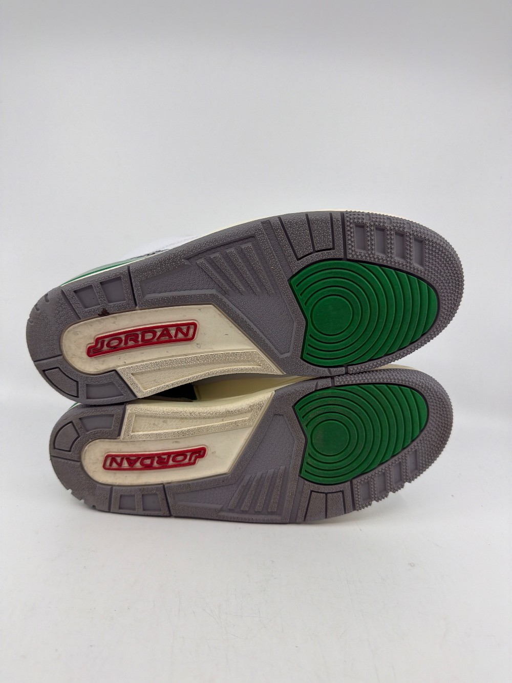 *USED* AJ 3 (W) - LUCKY GREEN