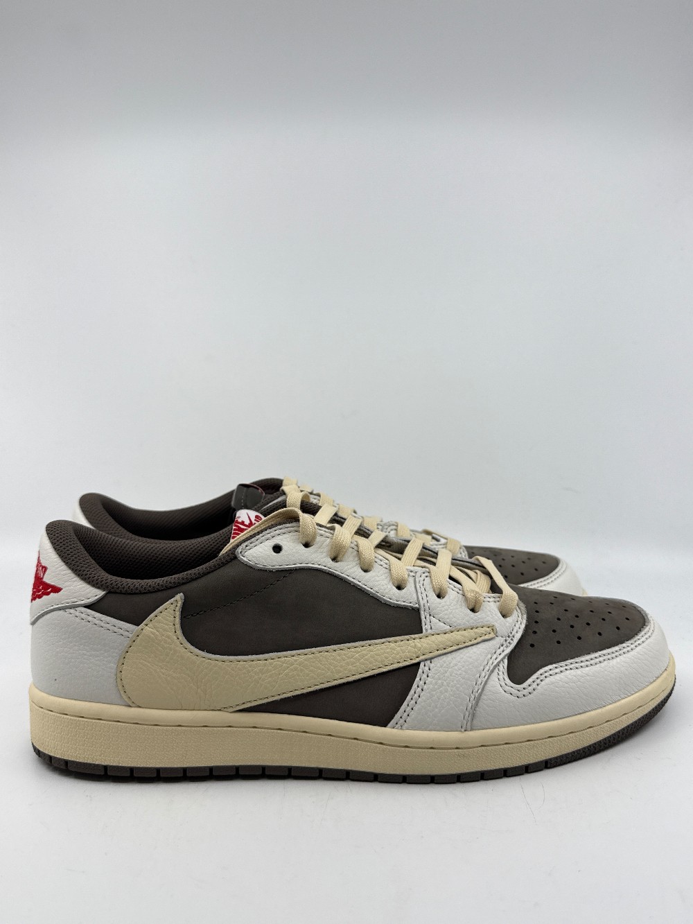 *USED* AJ 1 LOW X TRAVIS SCOTT - REVERSE MOCHA