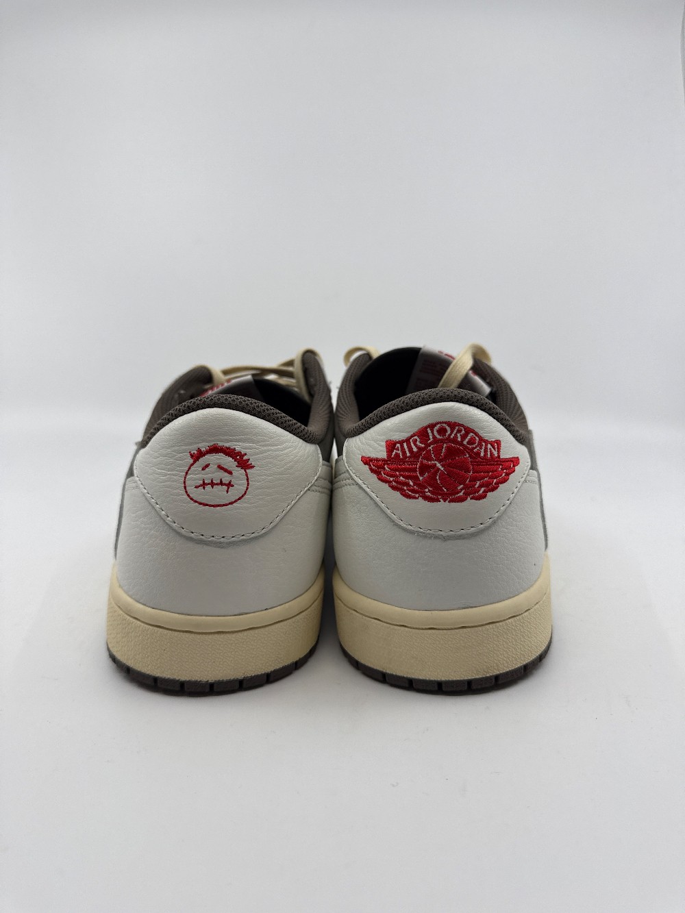 *USED* AJ 1 LOW X TRAVIS SCOTT - REVERSE MOCHA