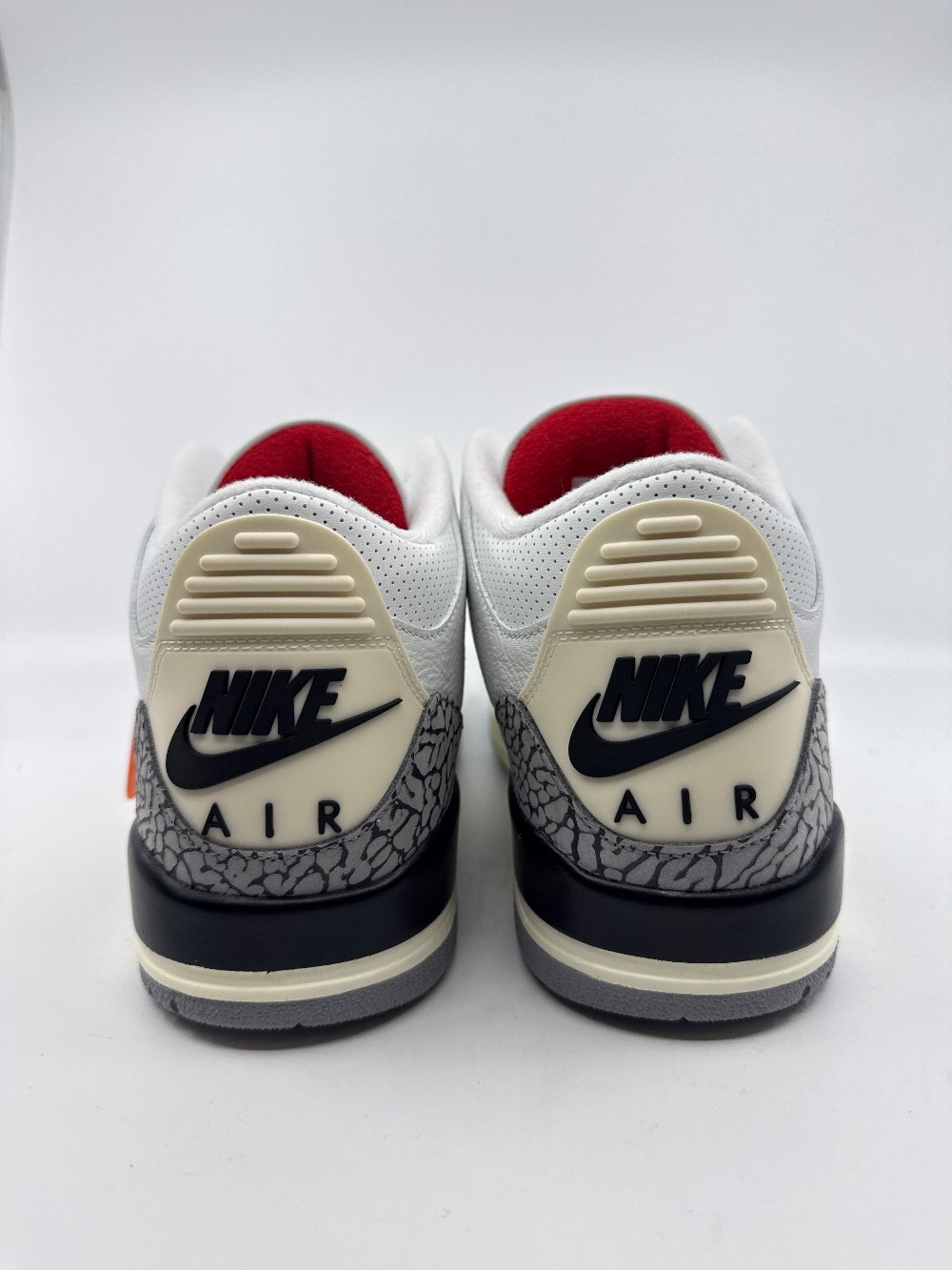 AJ 3 - WHITE CEMENT REIMAGINED