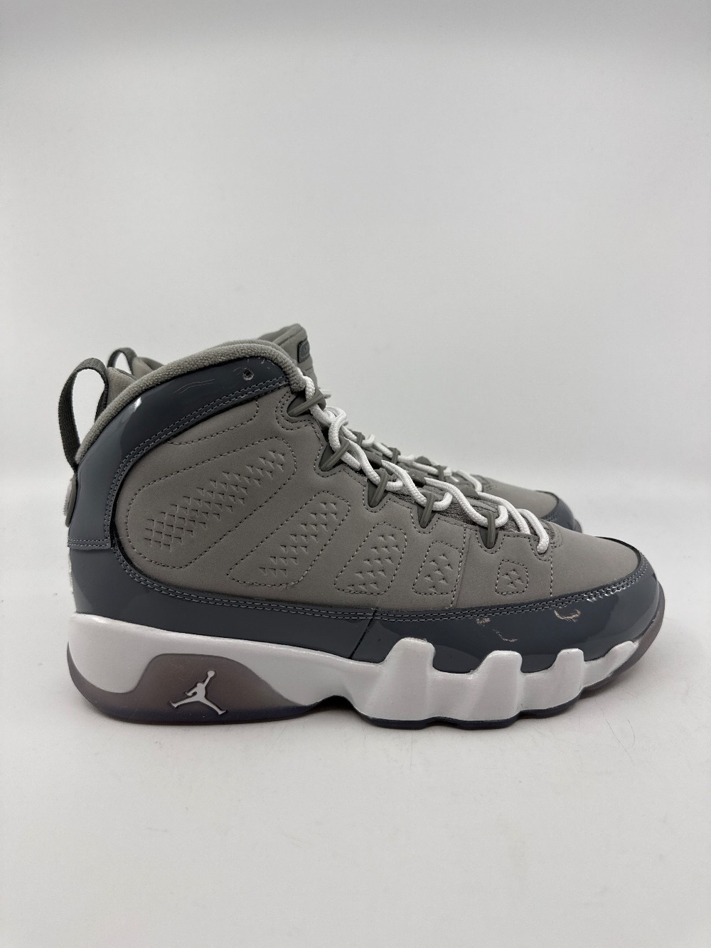 AJ 9 (GS) - COOL GREY (2025)