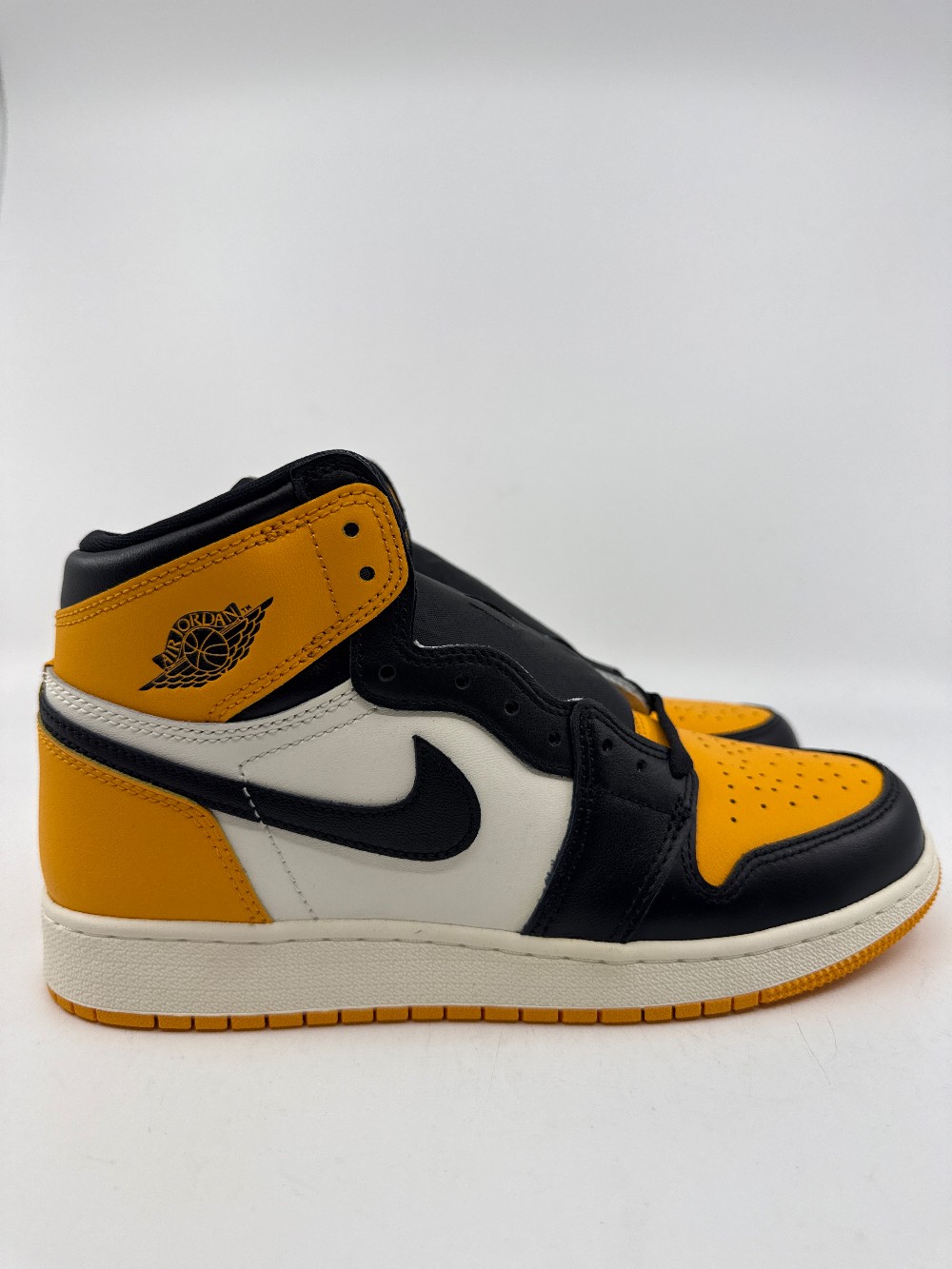 AJ 1 (GS) - TAXI