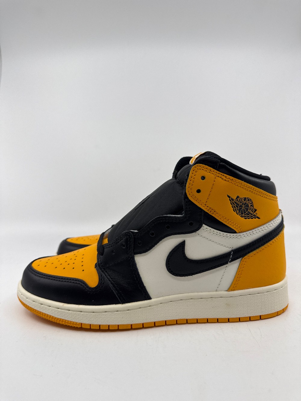 AJ 1 (GS) - TAXI