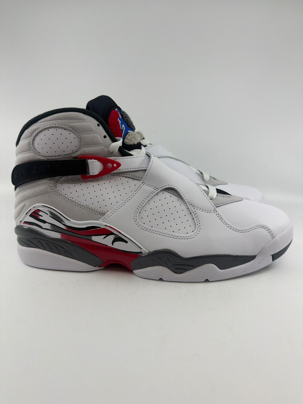 AJ 8 - WHITE TRUE RED (2025)