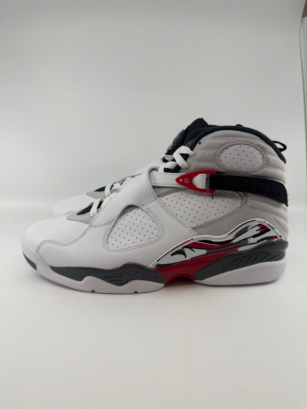 AJ 8 - WHITE TRUE RED (2025)