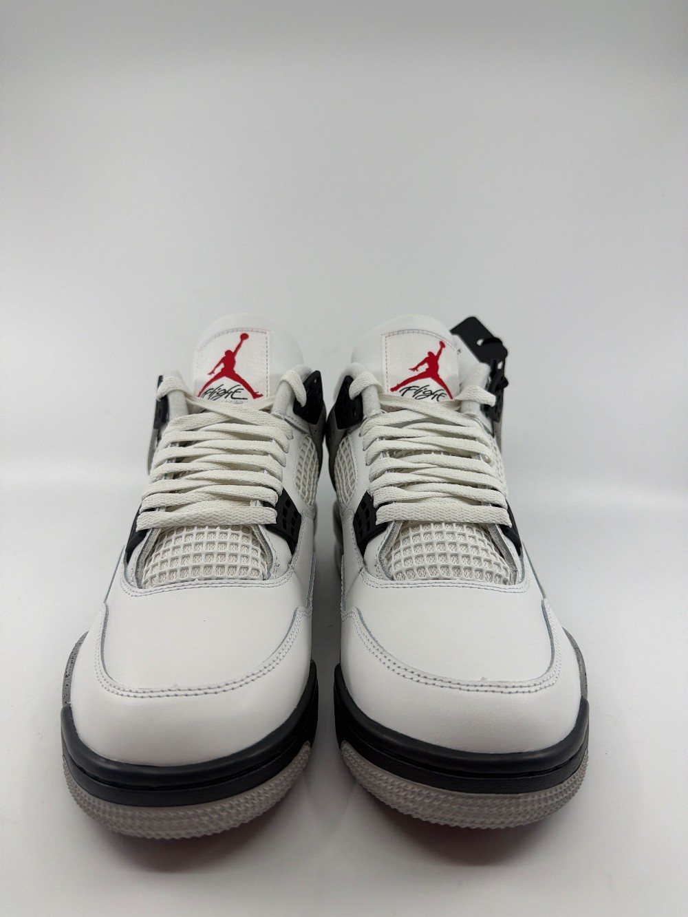 *VNDS* AJ 4 - WHITE CEMENT (2025)
