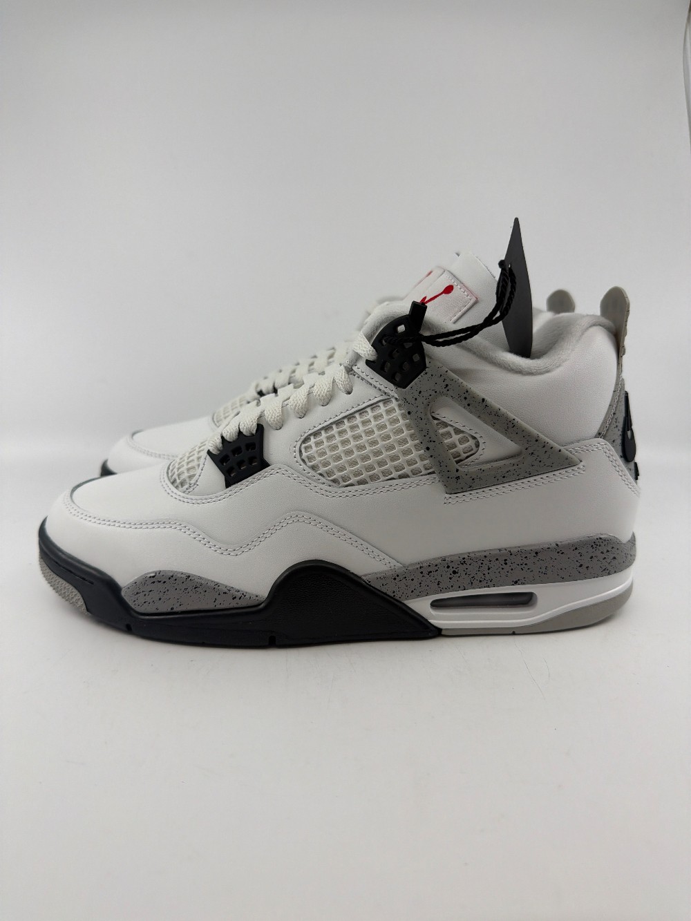 *VNDS* AJ 4 - WHITE CEMENT (2025)