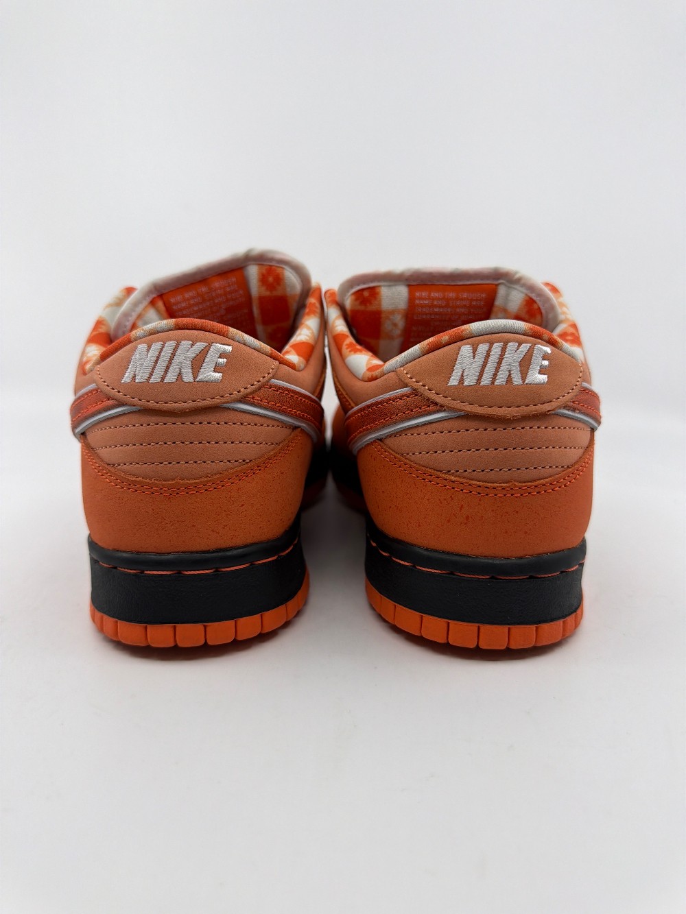 *USED* NIKE SB DUNK LOW X CONCEPTS - ORANGE LOBSTER