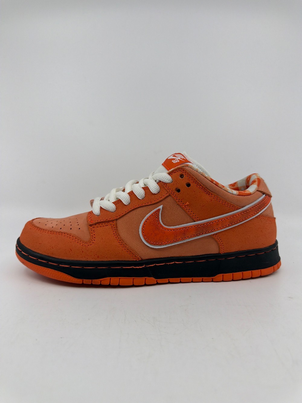 *USED* NIKE SB DUNK LOW X CONCEPTS - ORANGE LOBSTER
