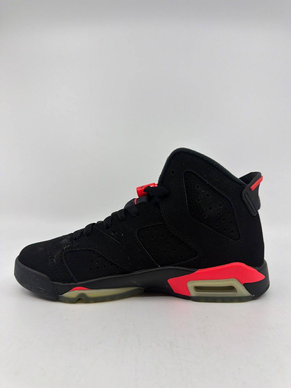 AJ 6 (GS).- INFRAED RED (2014)