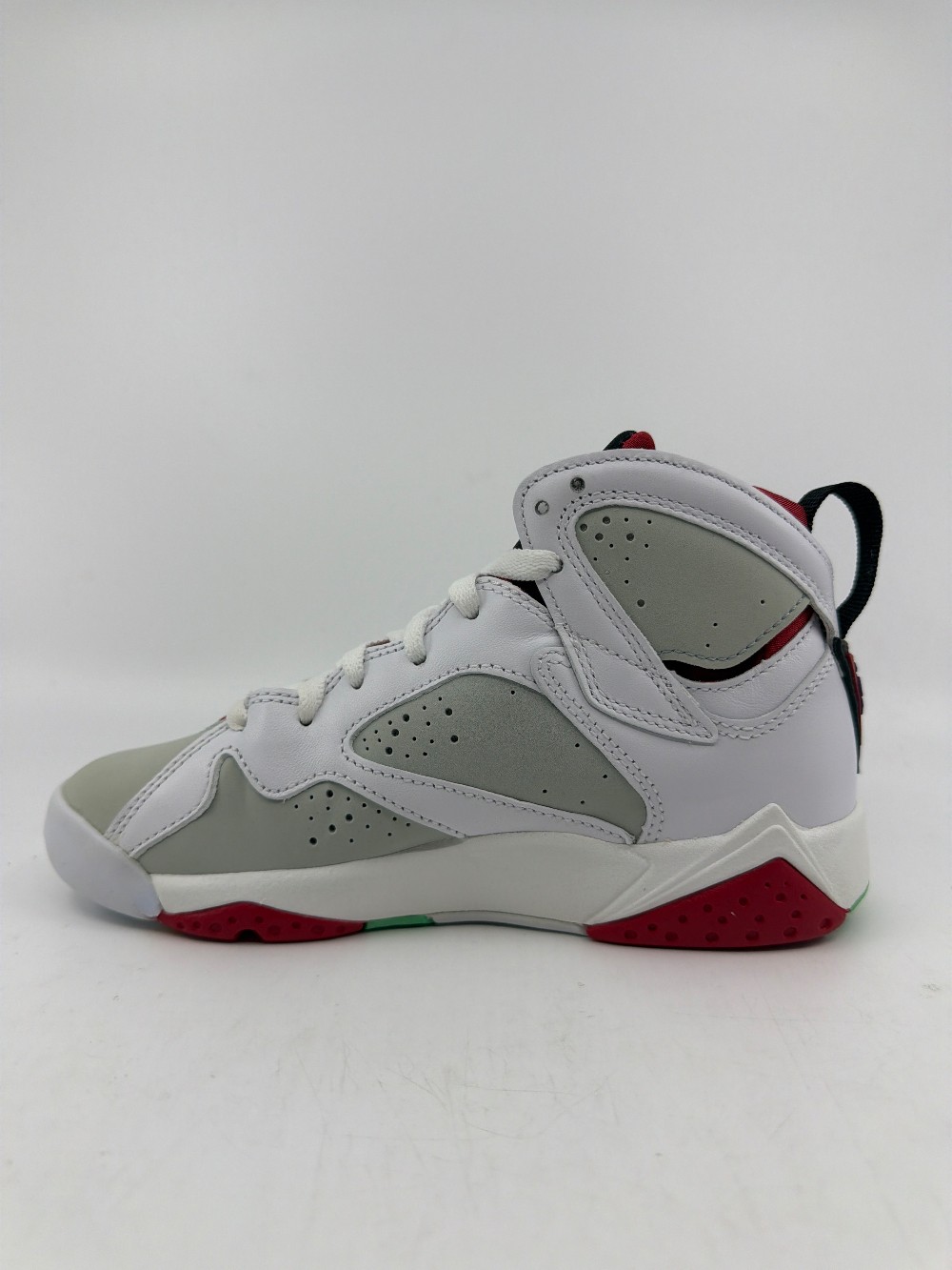 AJ 7 (GS) HARE (2015)