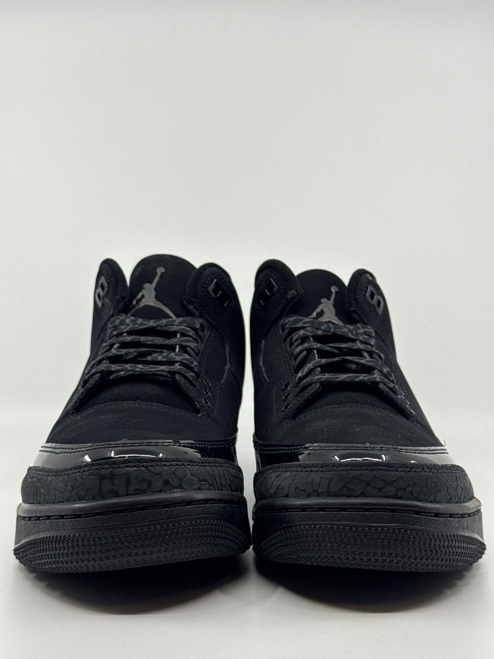 AJ 3 - BLACK CAT (2025)