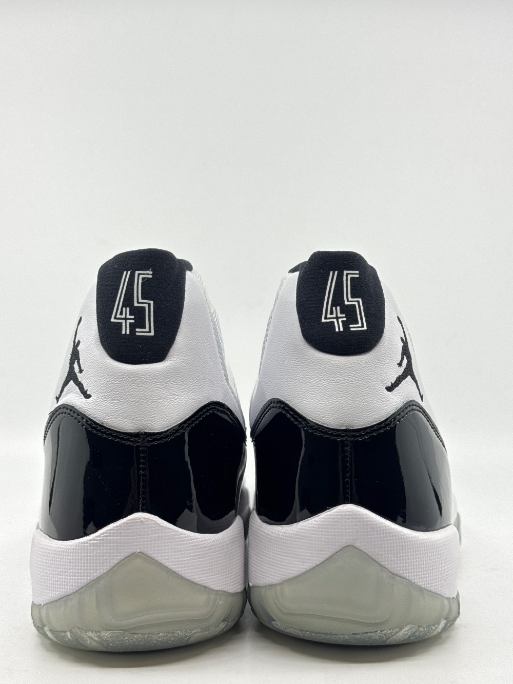 AJ 11 - CONCORD (2018)