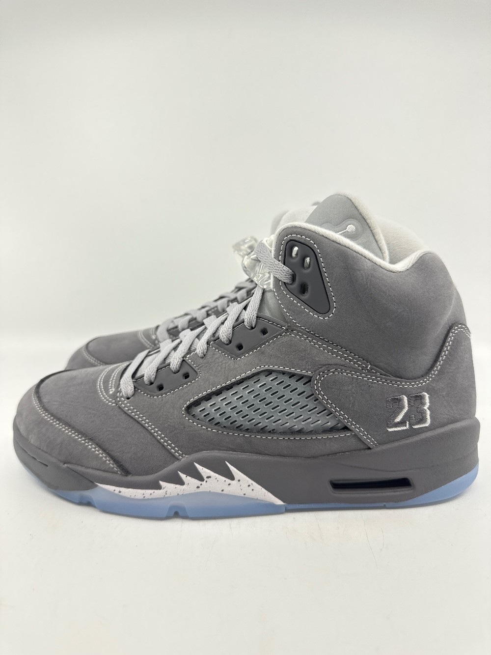 AJ 5 - WOLF GREY (2026)