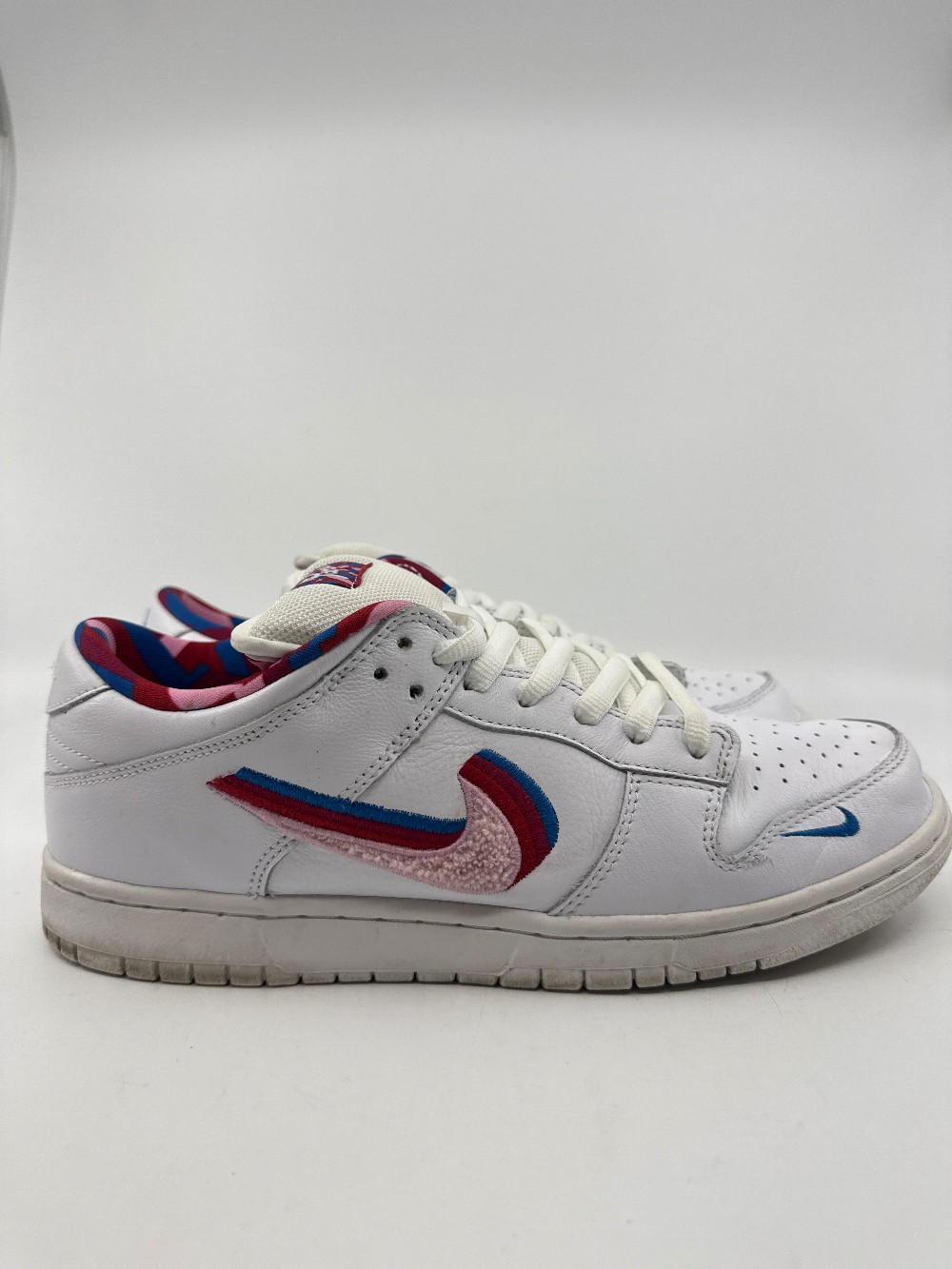 *USED* NIKE SB DUNK LOW - PARRA