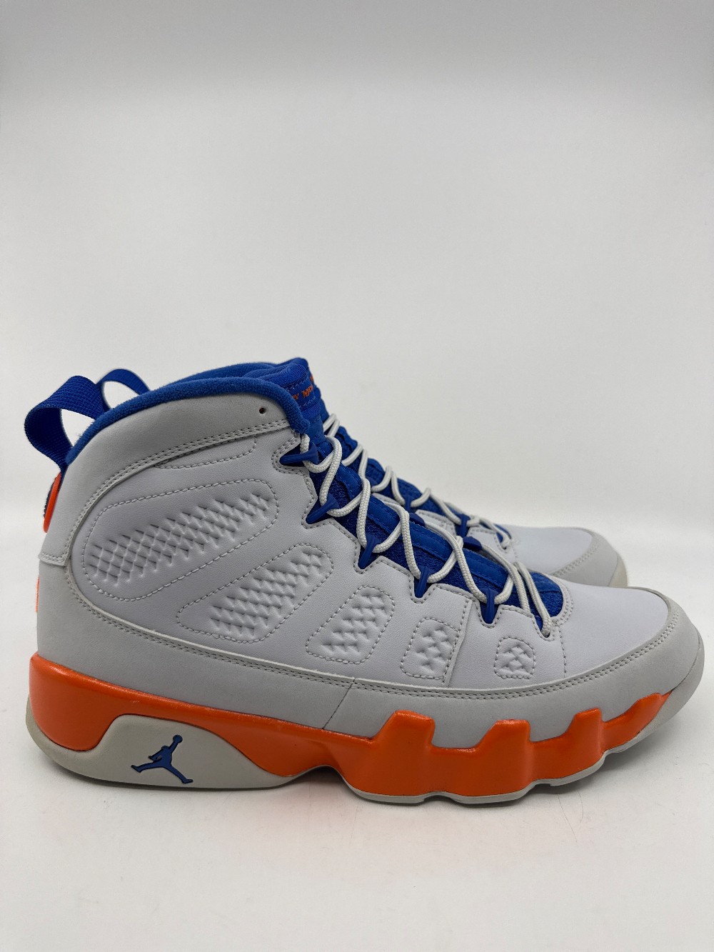 *USED/REP BOX* AJ 9 - FONTAY MONTANA (KNICKS)