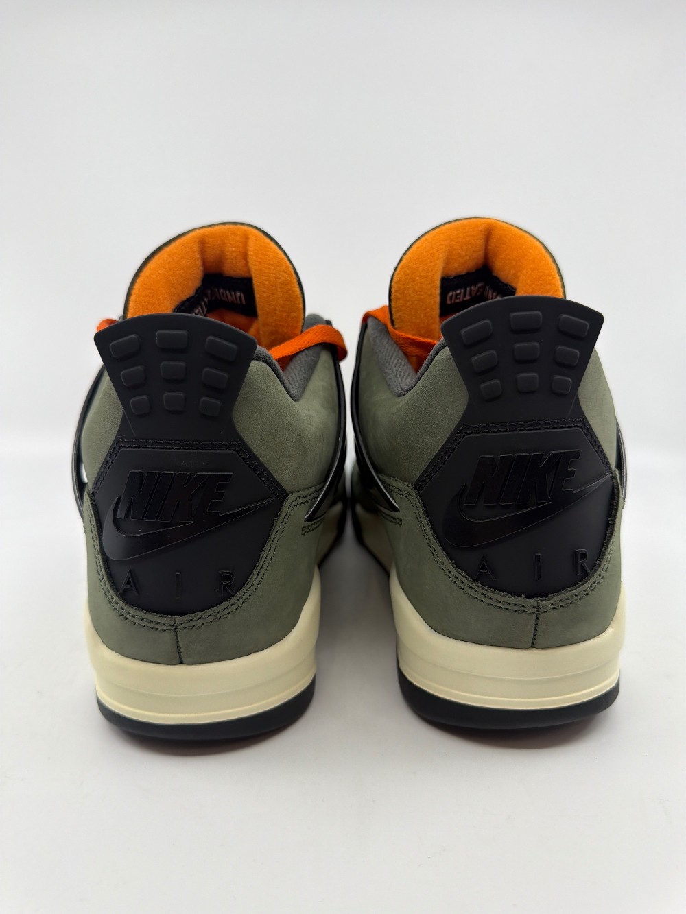 *VNDS* AJ 4 - UNDEFEATED (2025)